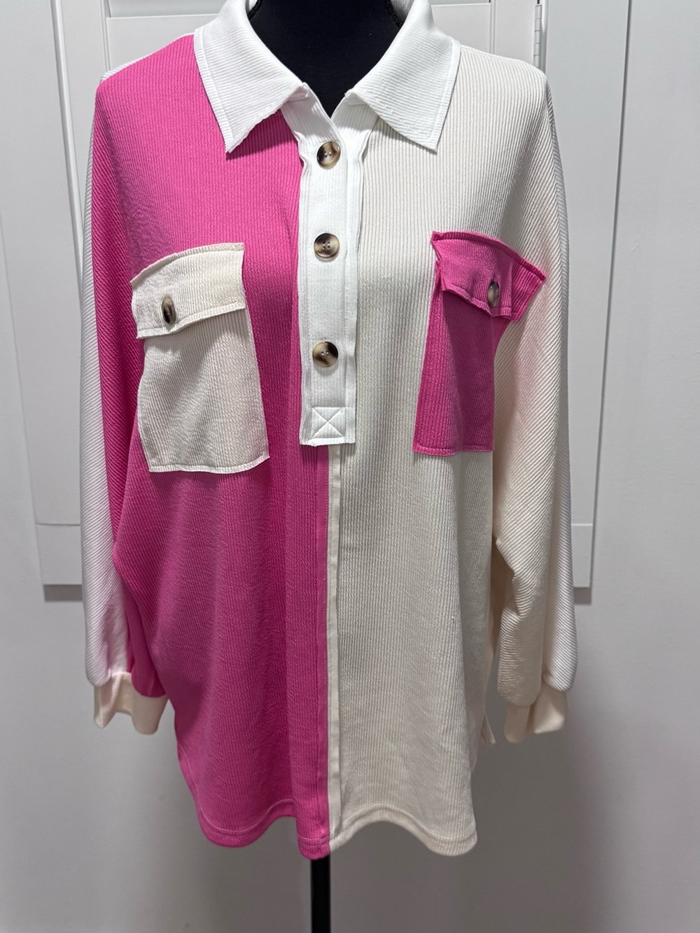 Liam & Co Size Small Colorful Top